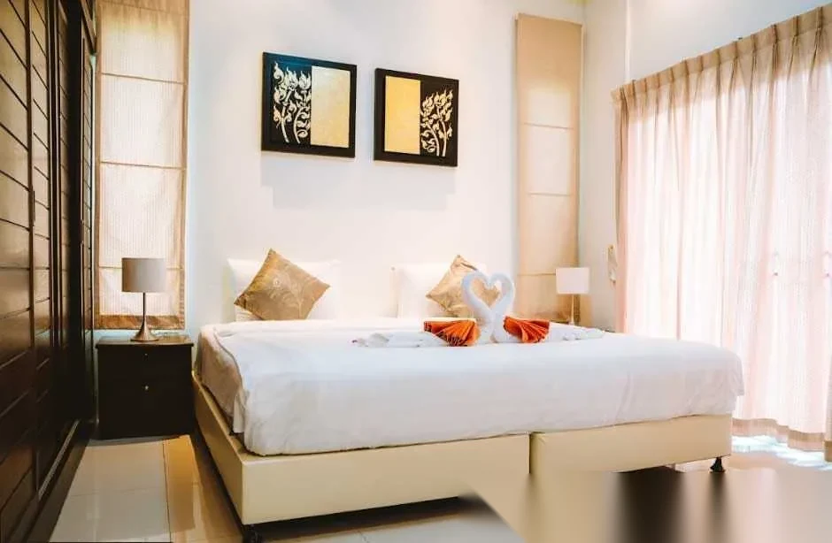 2 Bedroom Villa for rent at Layan Tara complex · Thep Krasattri · Pool View — photo 5