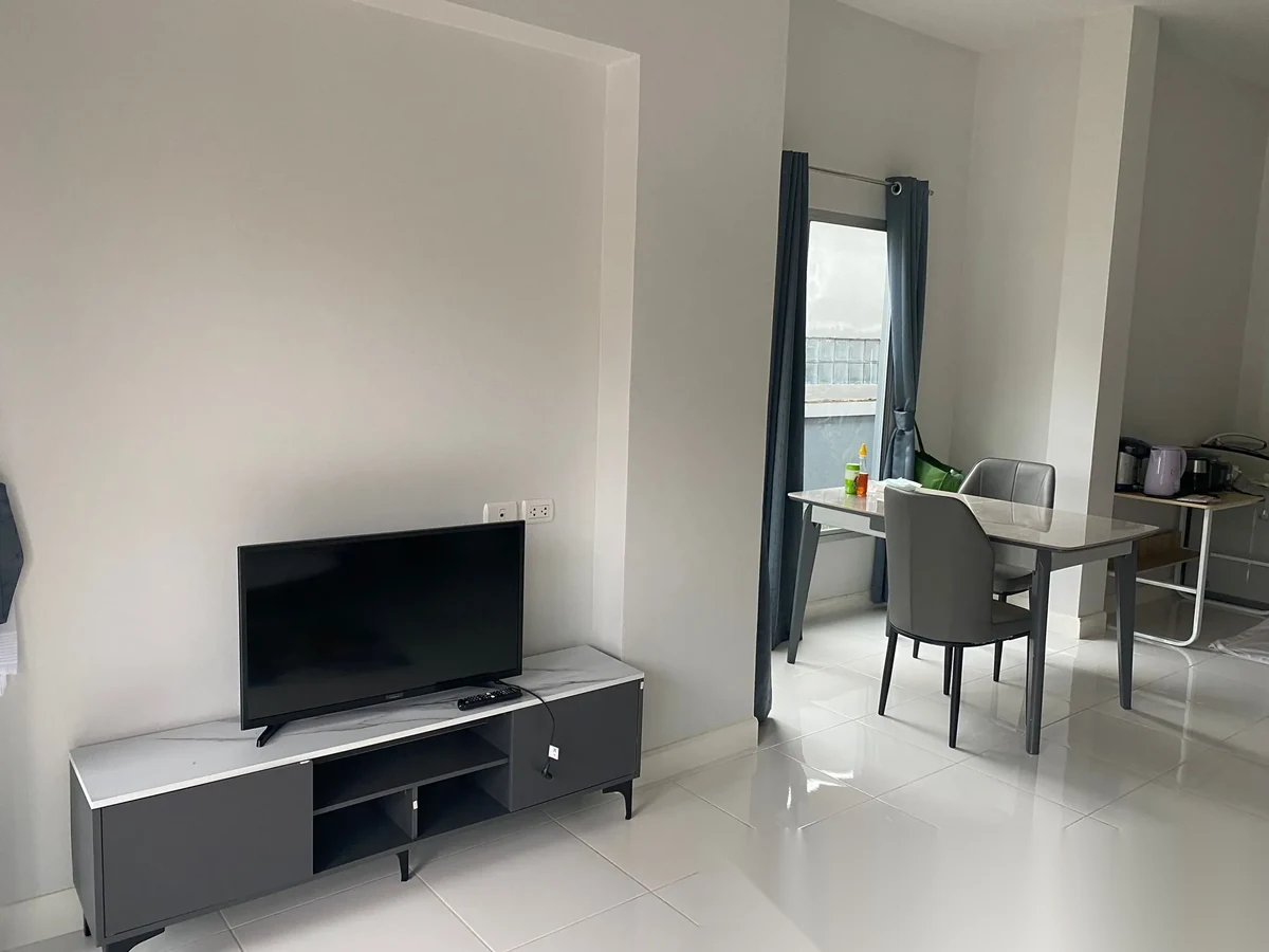 2 Bedroom Townhouse for rent at Prime Place Phuket-Victory Monument complex · Si Sunthon · Garden View — photo 3