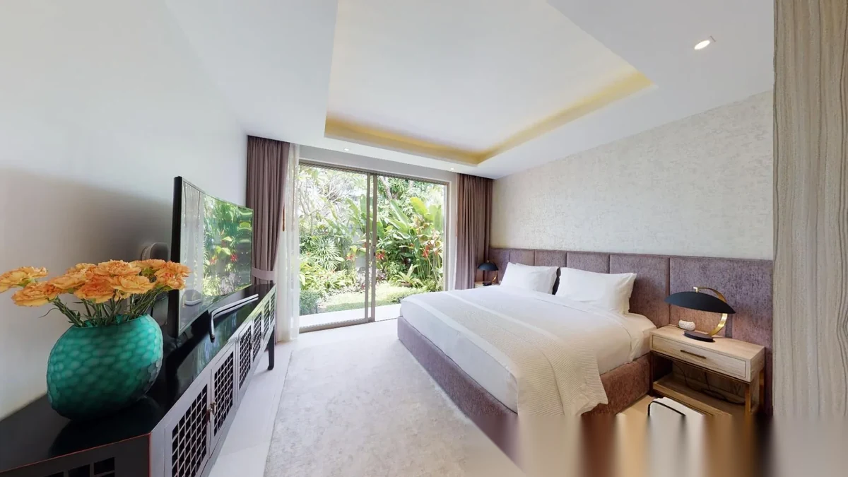 Вилла 3BR в комплексе Botanica The Residence (Phase 4) · Теп Красаттри · Вид на бассейн — фото 6