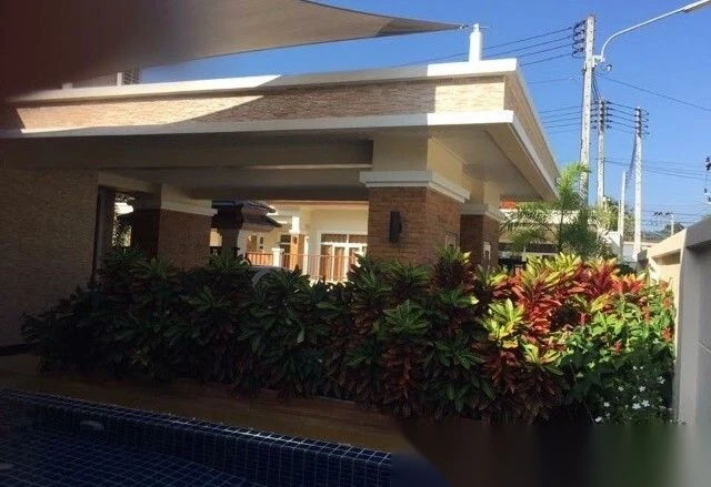 3 Bedroom Villa for rent at Anocha Village complex · Thep Krasattri · Pool View — photo 9