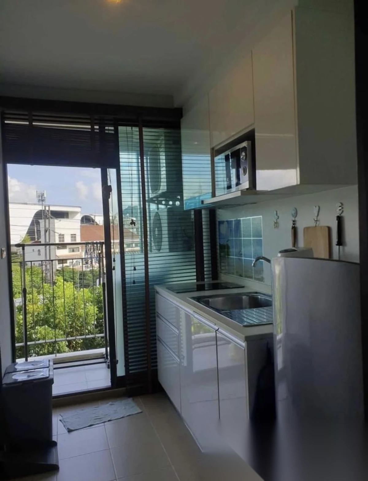 Апартаменты 1BR в ЖК Centrio · Вичит · Вид в сад — фото 5