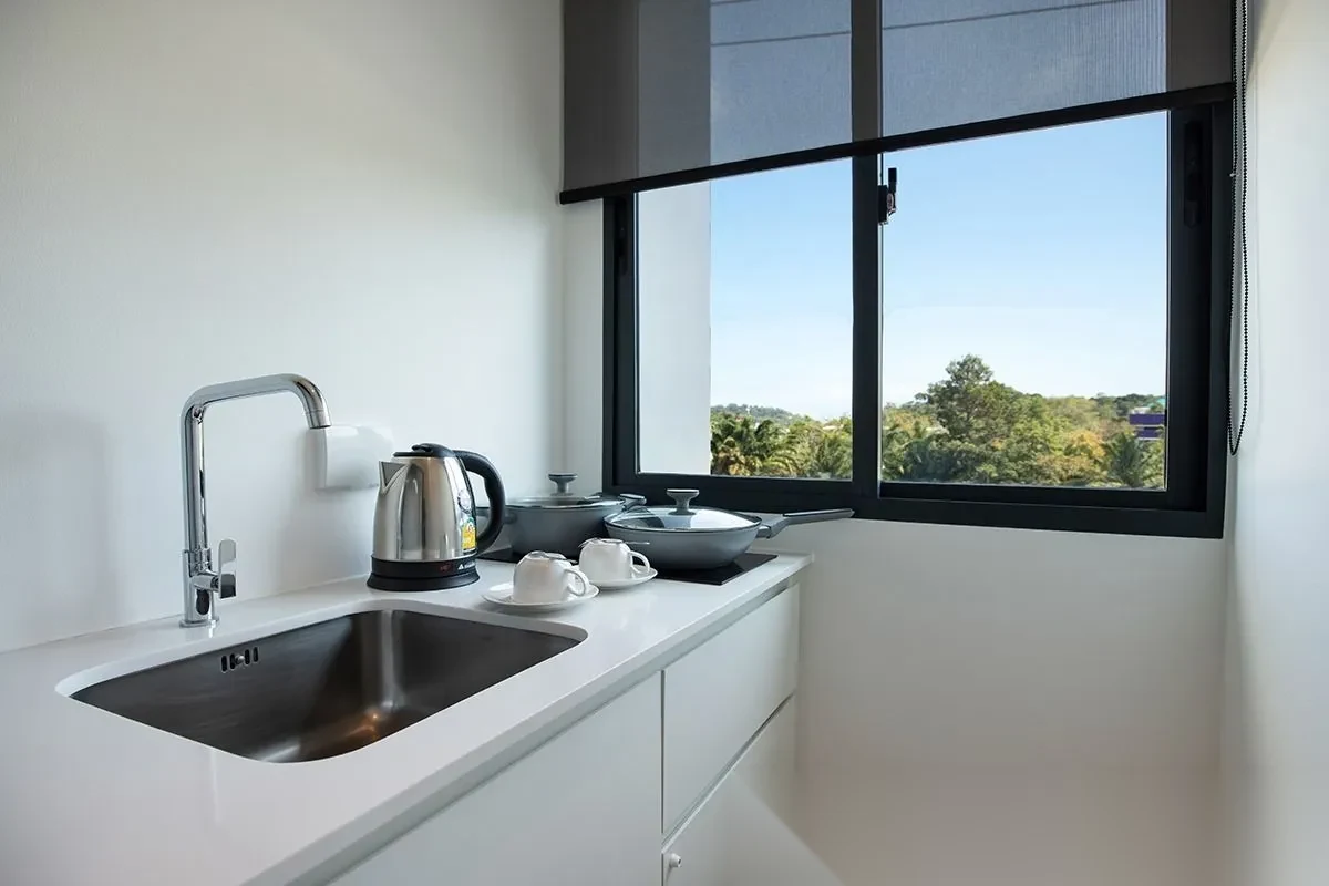 Studio Apartment for rent at Central Hill View complex · Kathu — photo 3