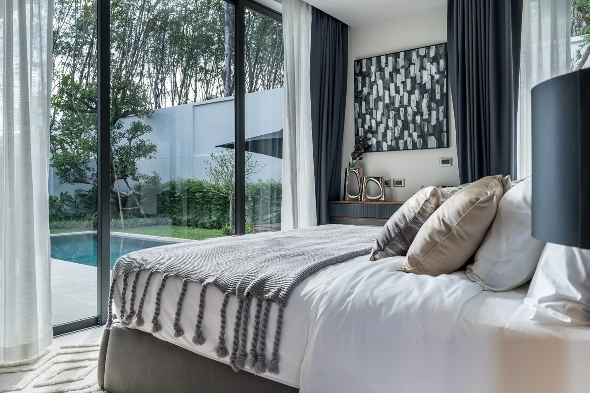Вилла 3BR в комплексе Botanica Modern Loft · Си Сунтон · Вид на бассейн — фото 4