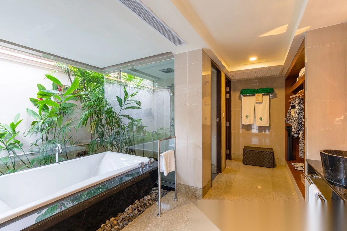 2 Bedroom Villa for sale at Banyan Tree complex · Choeng Thale · Pool View — photo 5