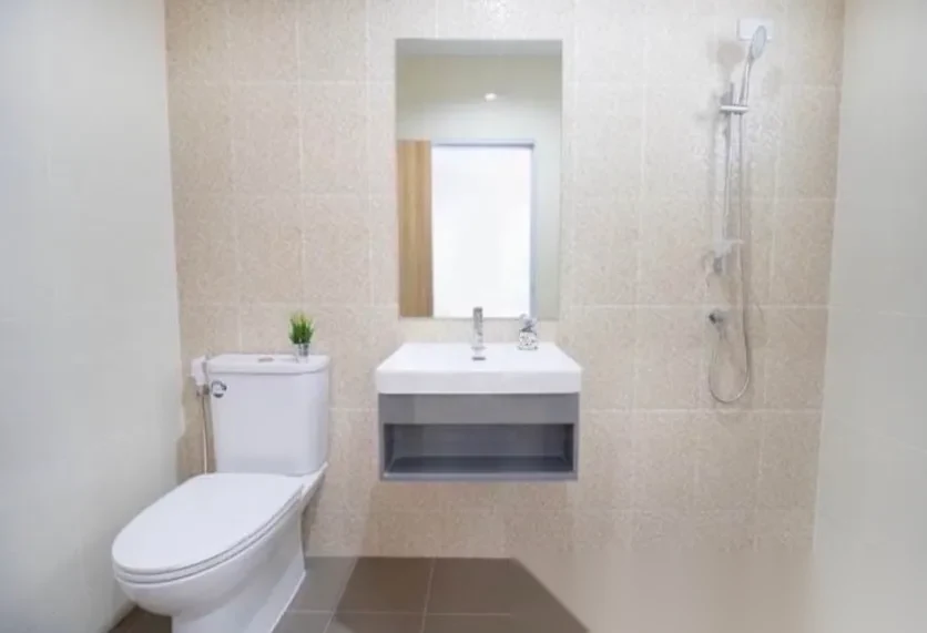 3 Bedroom Townhouse for rent at The First Phuket complex · Phuket Town · Garden View — photo 9