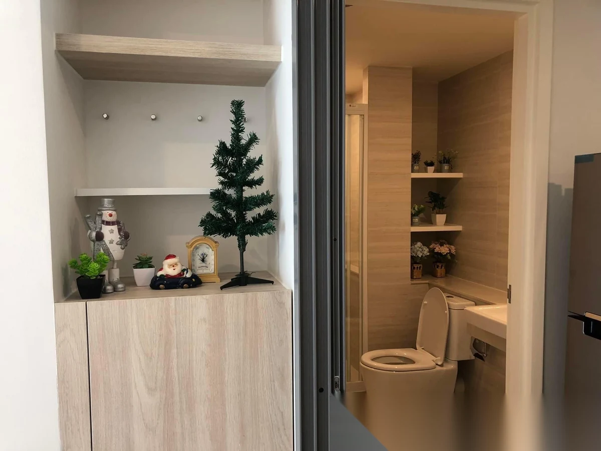 Апартаменты 1BR в ЖК Phyll Phuket by Central Pattana · Вичит · Выход к бассейну — фото 5