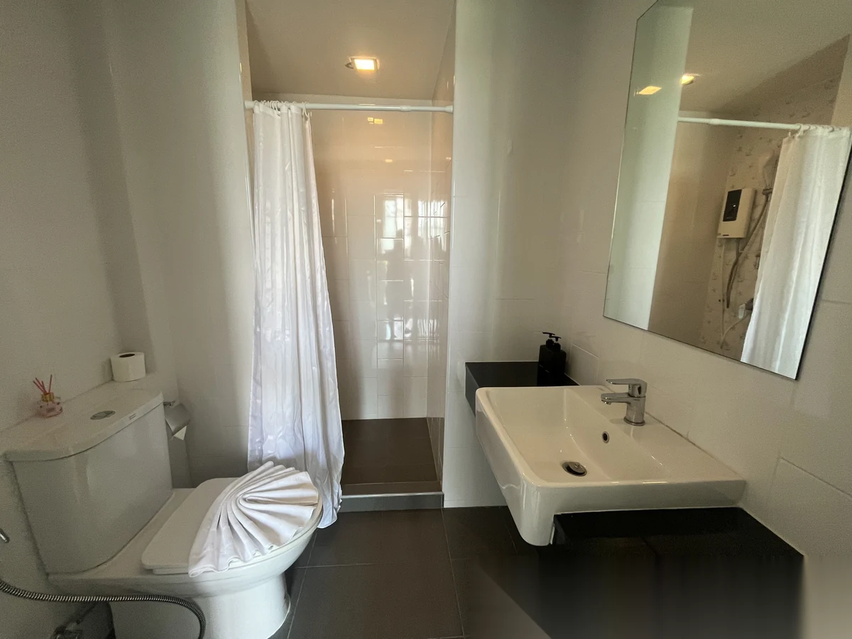 1 Bedroom Apartment for rent at Connext complex · Phuket Town · Pool View — photo 10