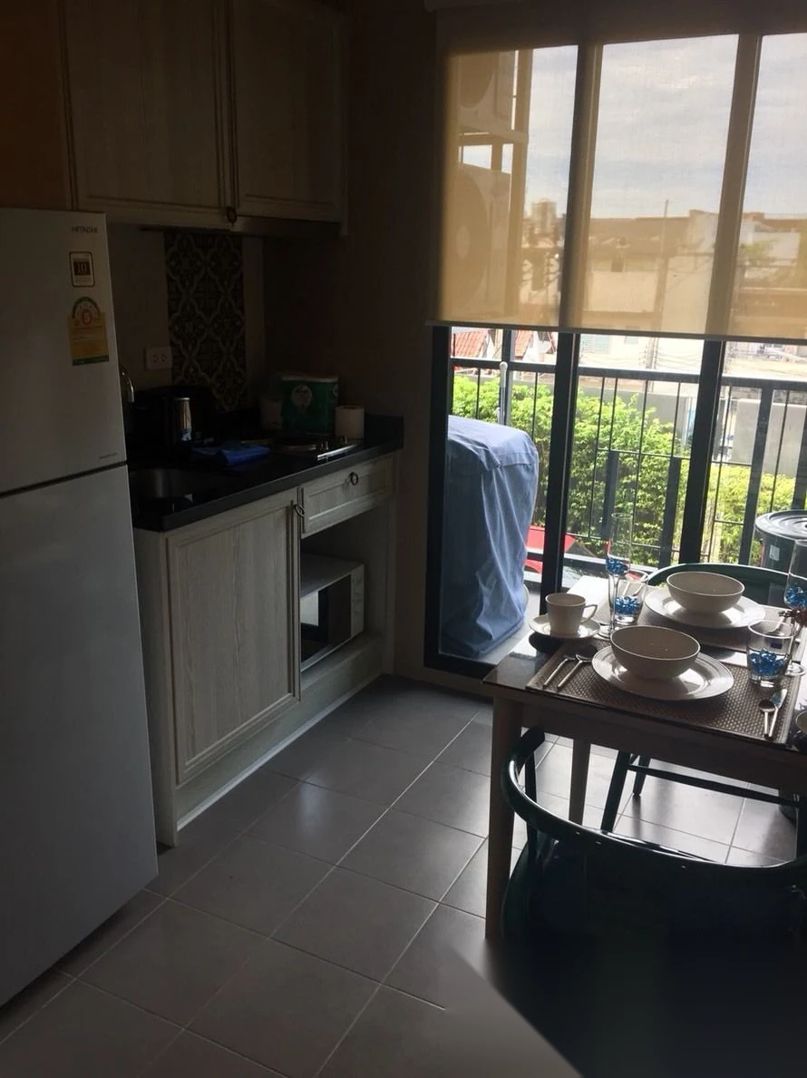 Studio Apartment for rent at The Base Height complex · Phuket Town · Garden View — photo 3