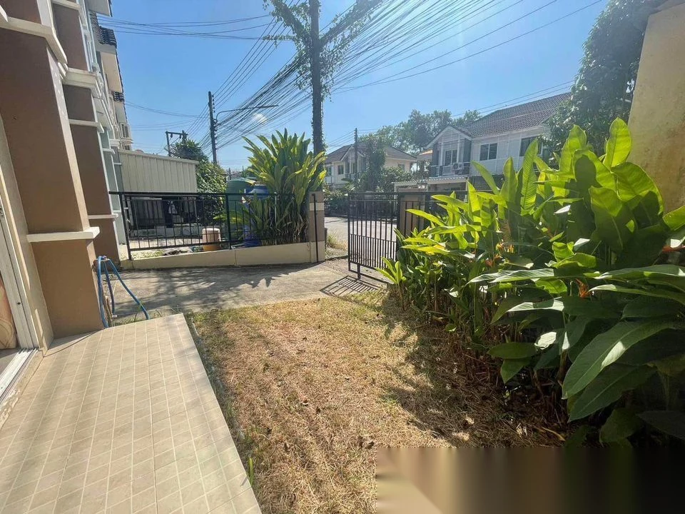 3 Bedroom Townhouse for rent at Pruksa Ville Thalang complex · Thep Krasattri · Garden View — photo 4