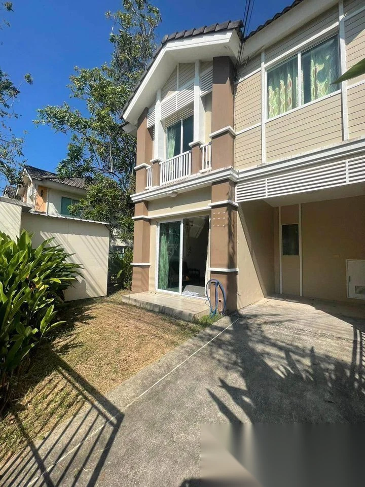 3 Bedroom Townhouse for rent at Pruksa Ville Thalang complex · Thep Krasattri · Garden View — photo 10