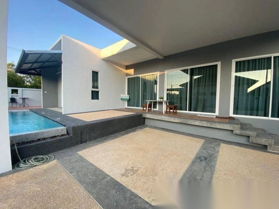 3 Bedroom Villa for rent at Ananda Lake View complex · Thep Krasattri · Pool View — photo 8