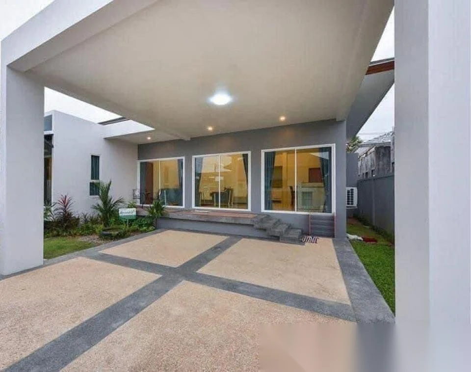 3 Bedroom Villa for rent at Ananda Lake View complex · Thep Krasattri · Pool View — photo 12