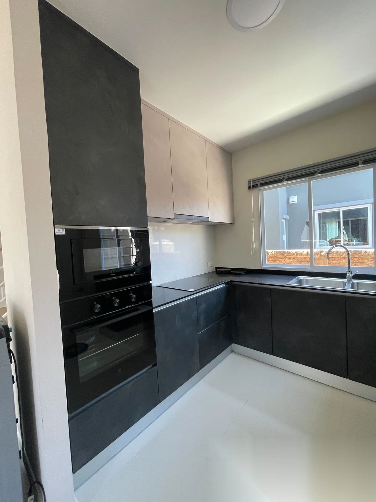 Дом 3BR в комплексе The Plant Thepkrasatti-Thalang · Теп Красаттри · Вид в сад — фото 9