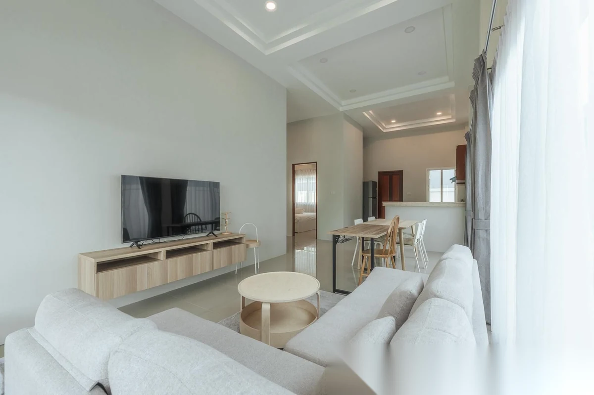 Дом 2BR в комплексе Ananda Lake View · Теп Красаттри · Вид в сад — фото 2