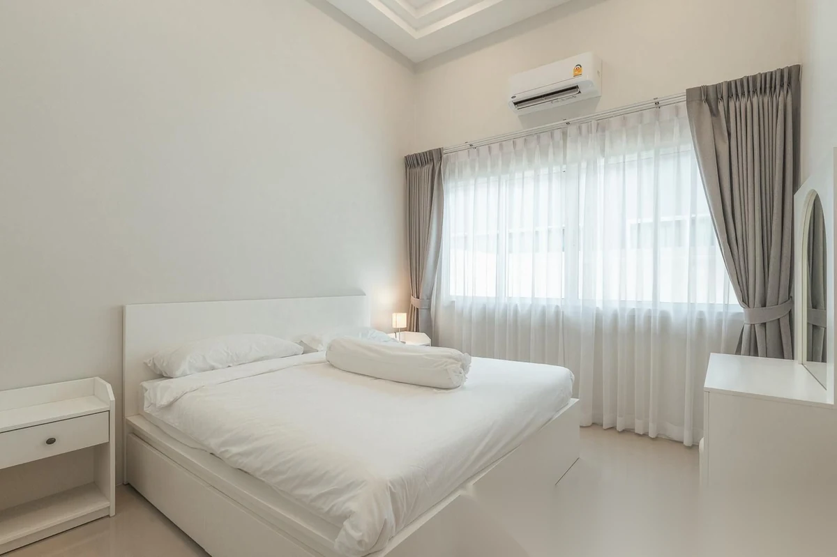 Дом 2BR в комплексе Ananda Lake View · Теп Красаттри · Вид в сад — фото 5