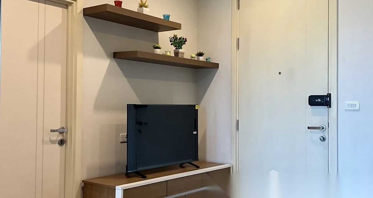 1 Bedroom Apartment for rent at The Base Uptown complex · Phuket Town — photo 2