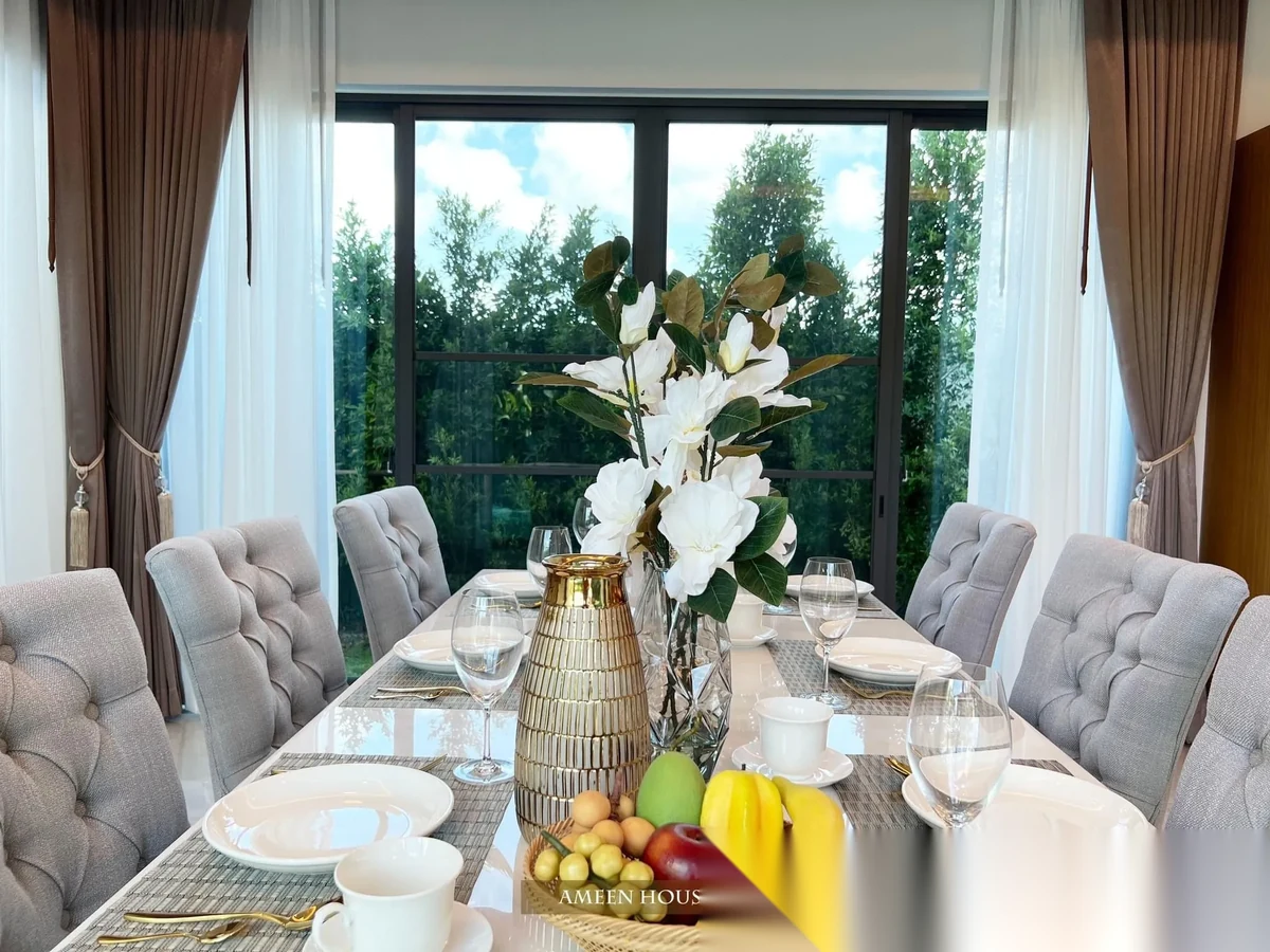 3 Bedroom Villa for rent at Ameen House complex · Si Sunthon · Pool View — photo 5