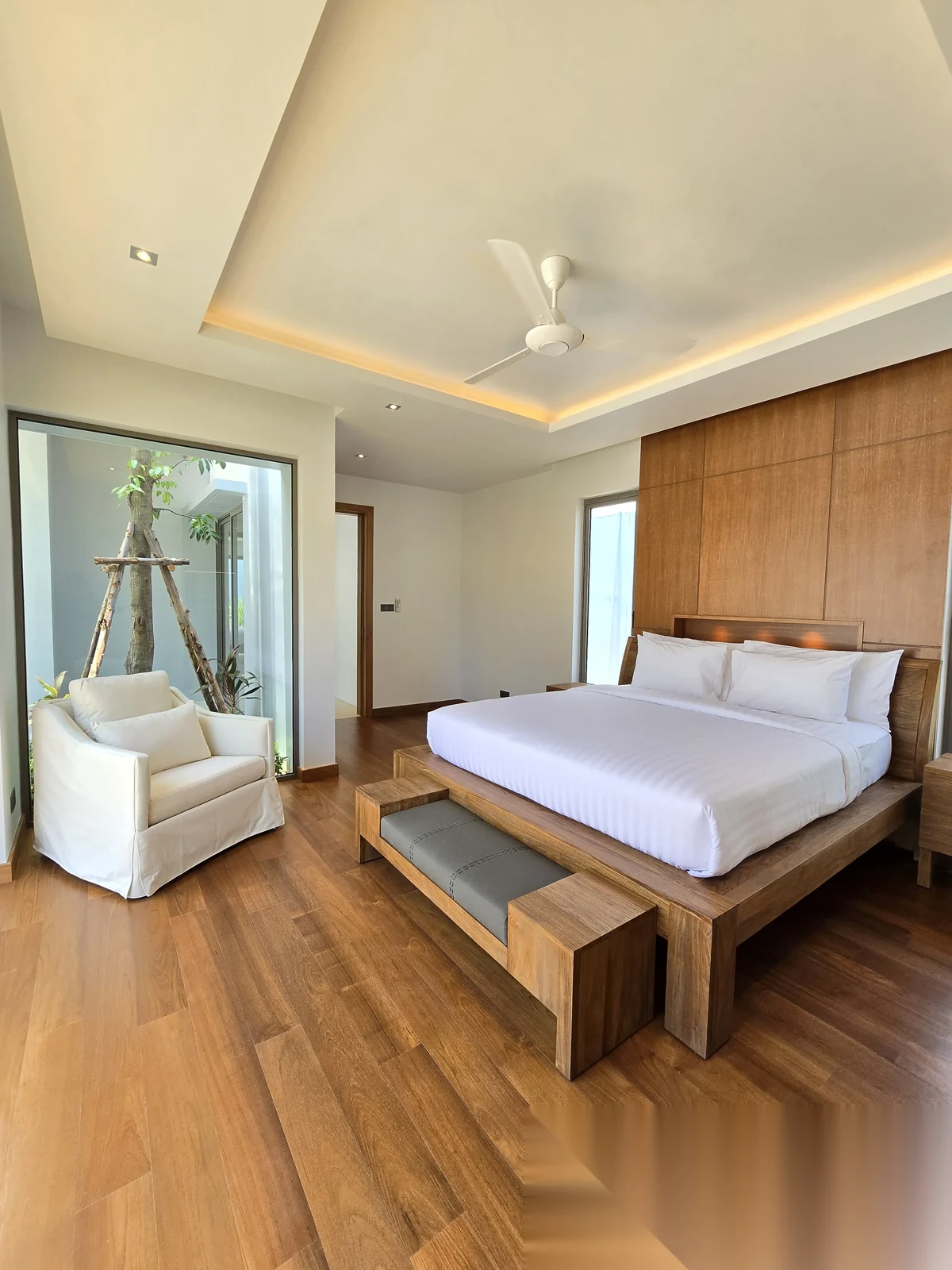 2 Bedroom Villa for rent at Anchan Flora complex · Thep Krasattri · Pool View — photo 4