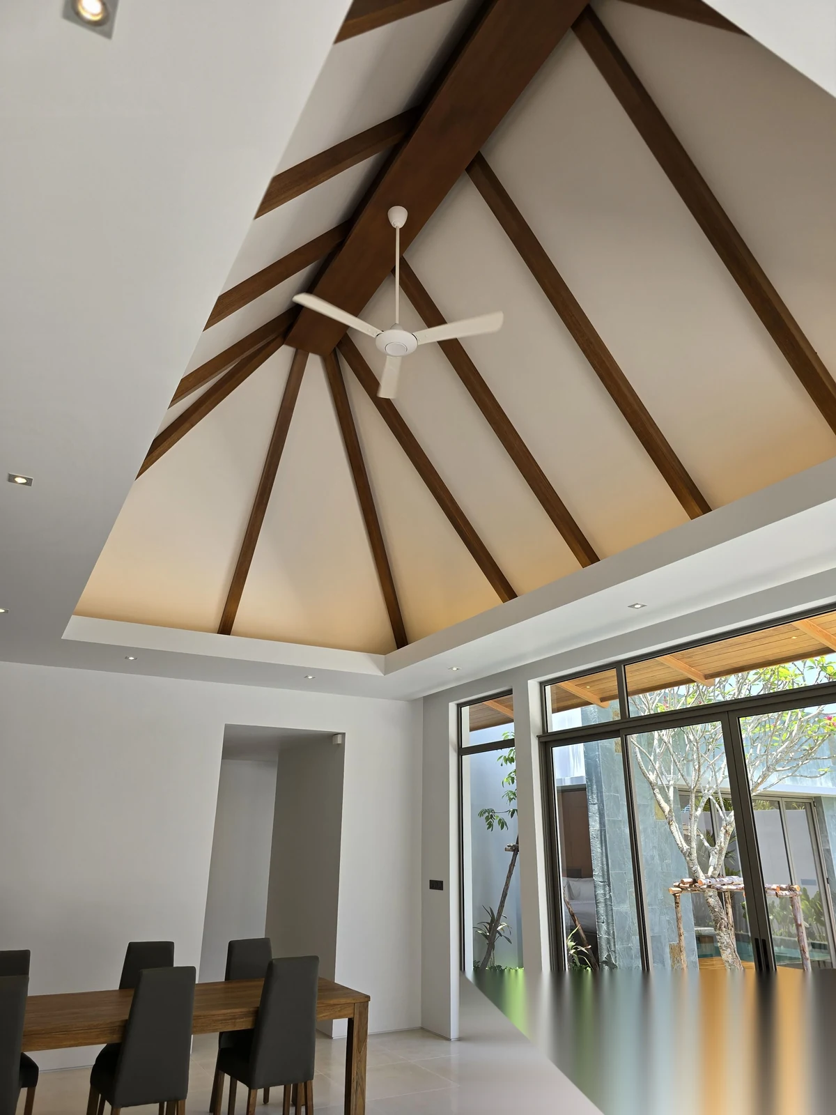 2 Bedroom Villa for rent at Anchan Flora complex · Thep Krasattri · Pool View — photo 9