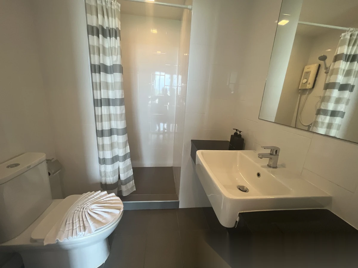 1 Bedroom Apartment for rent at Connext complex · Phuket Town — photo 5