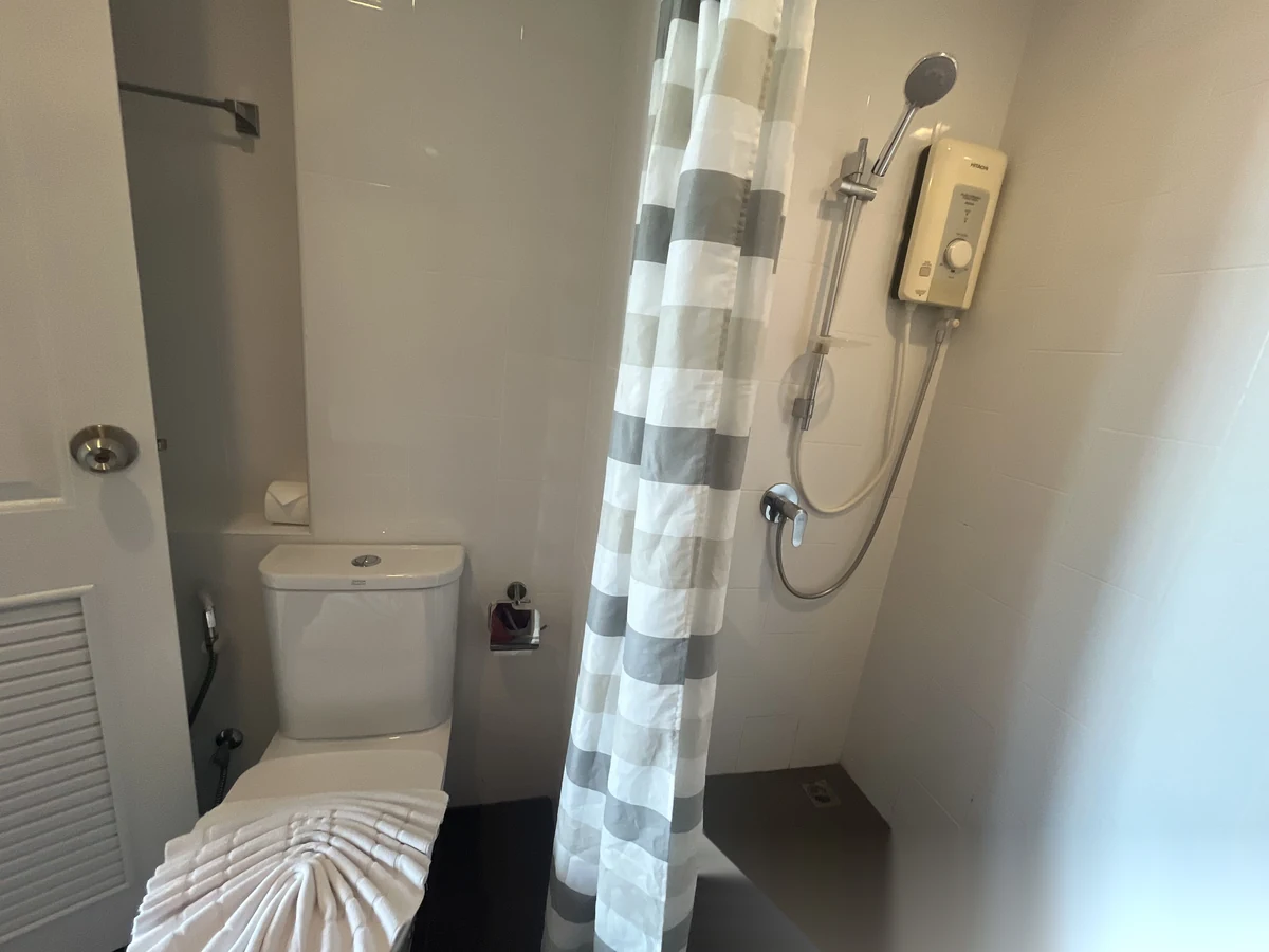 1 Bedroom Apartment for rent at Connext complex · Phuket Town — photo 12