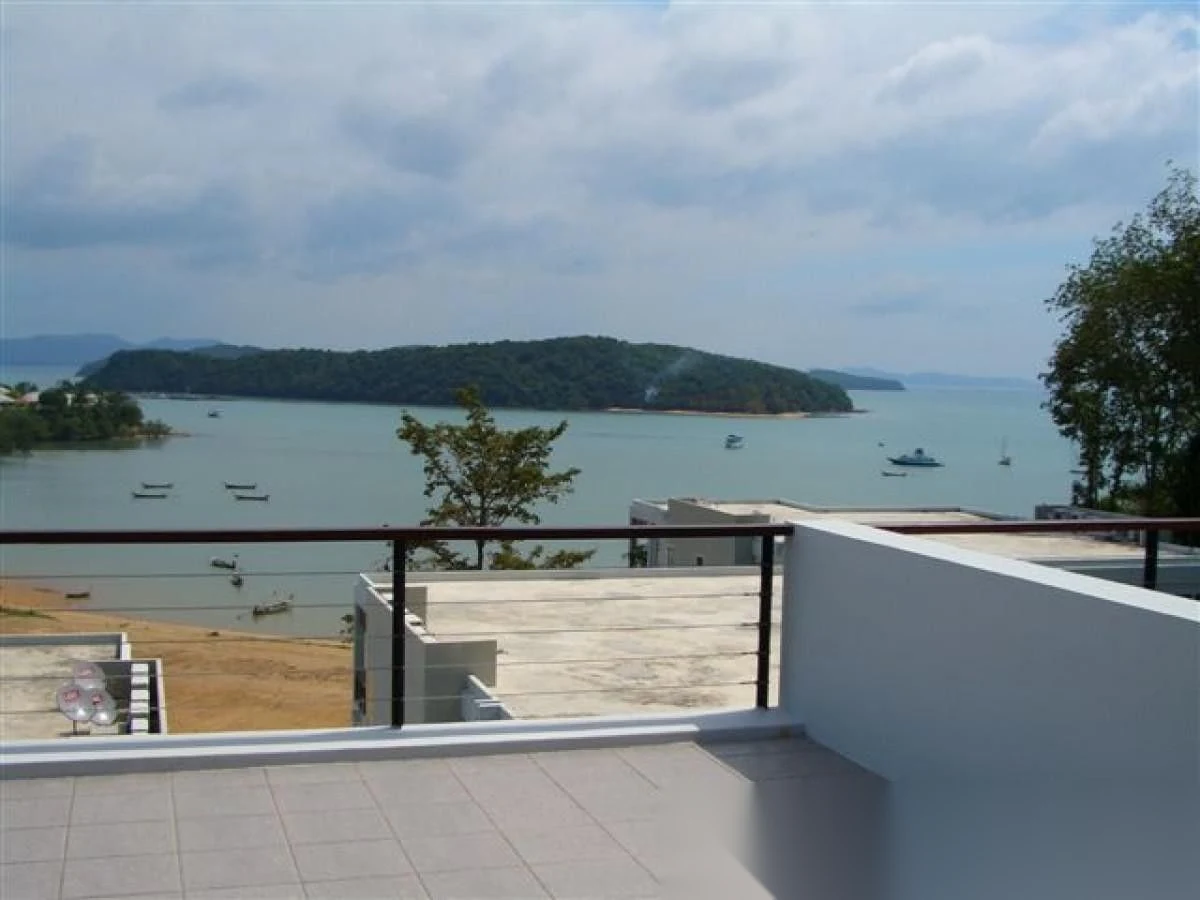 2 Bedroom Apartment for sale at East Coast Ocean Villas complex · Pa Khlok · Sea View — photo 19