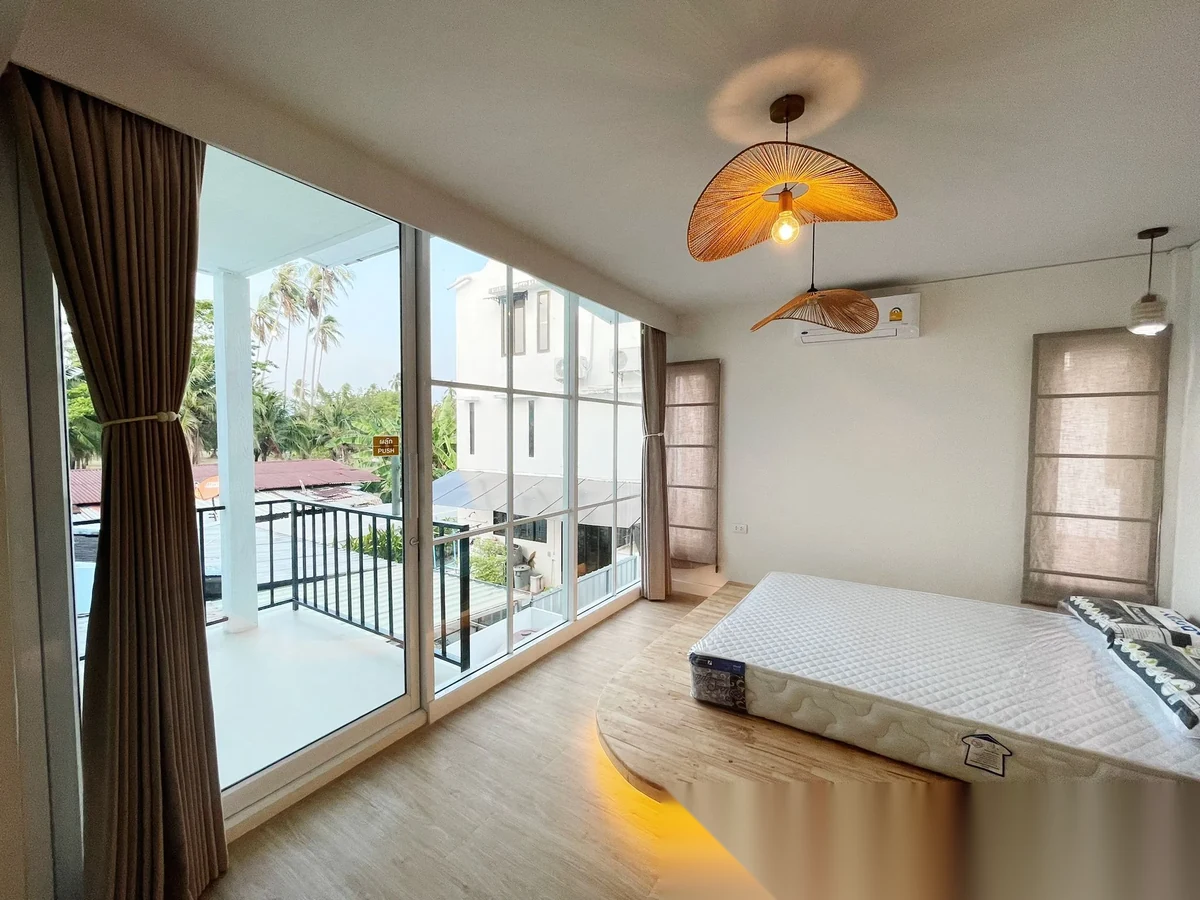 3 Bedroom Townhouse for rent at Chalong Parkview complex · Chalong · Pool View — photo 6