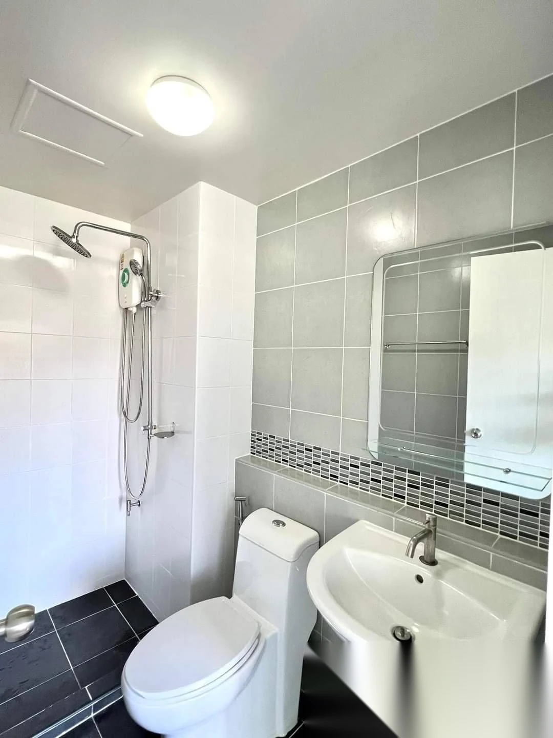 1 Bedroom Apartment for rent at D Condo Kathu-Patong complex · Kathu — photo 5