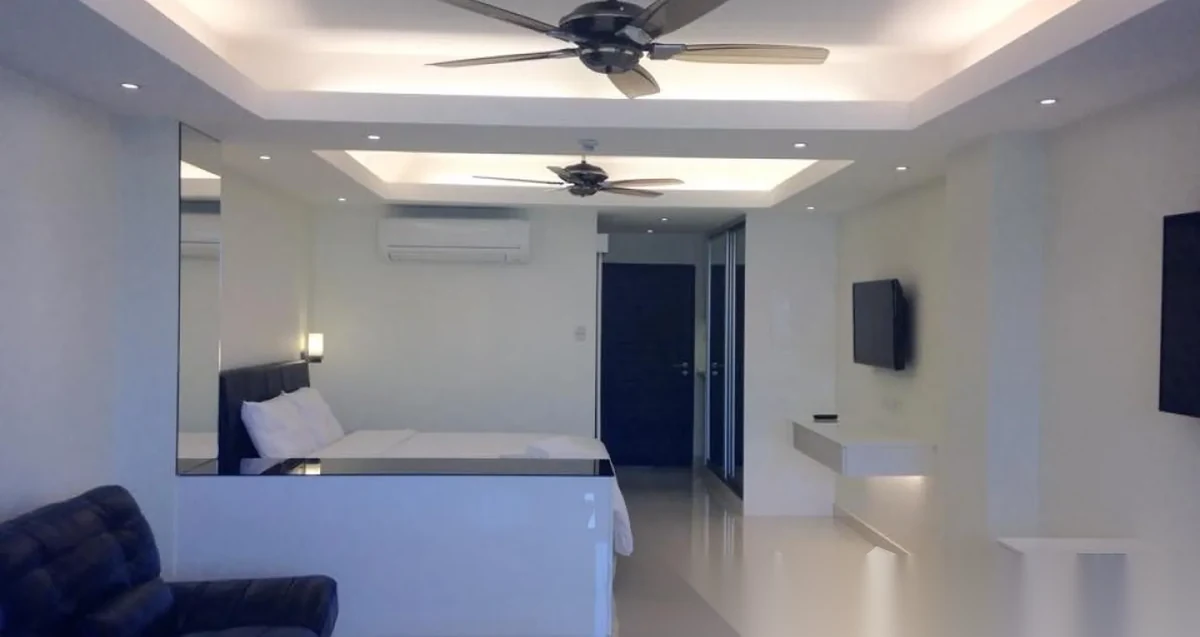 Studio Apartment for rent at Phuket Palace complex · Patong