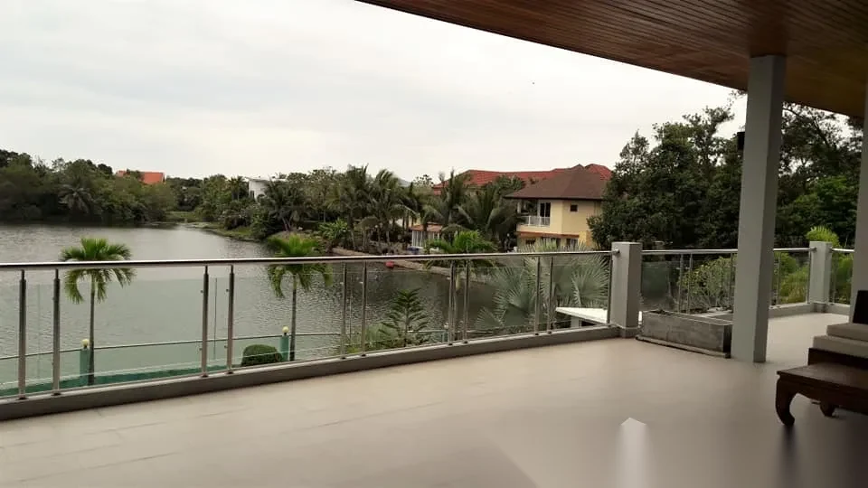 6 Bedroom House for rent at Land and Houses Park complex · Chalong · Lake View — photo 3