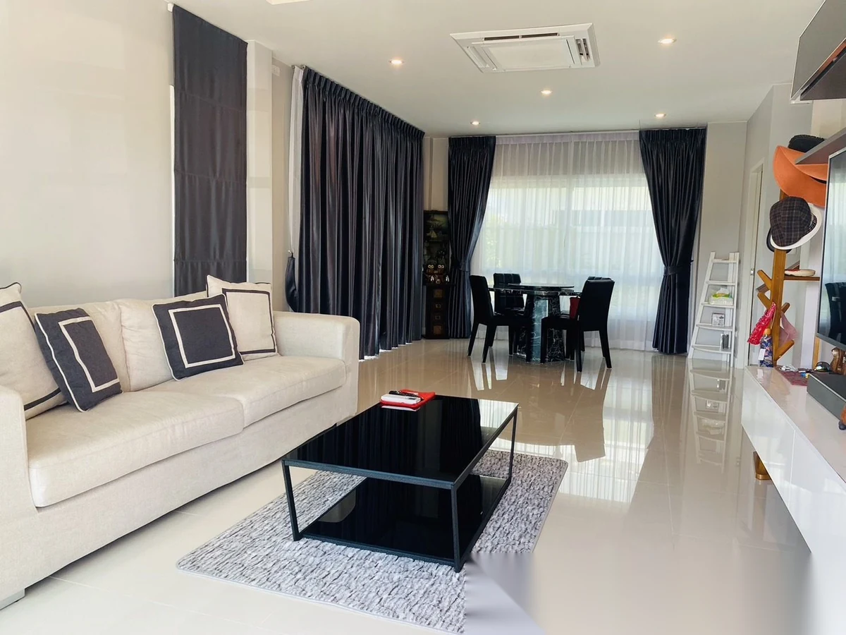 3 Bedroom House for rent at Supalai Palm Spring Banpon Phuket complex · Si Sunthon · Garden View — photo 2