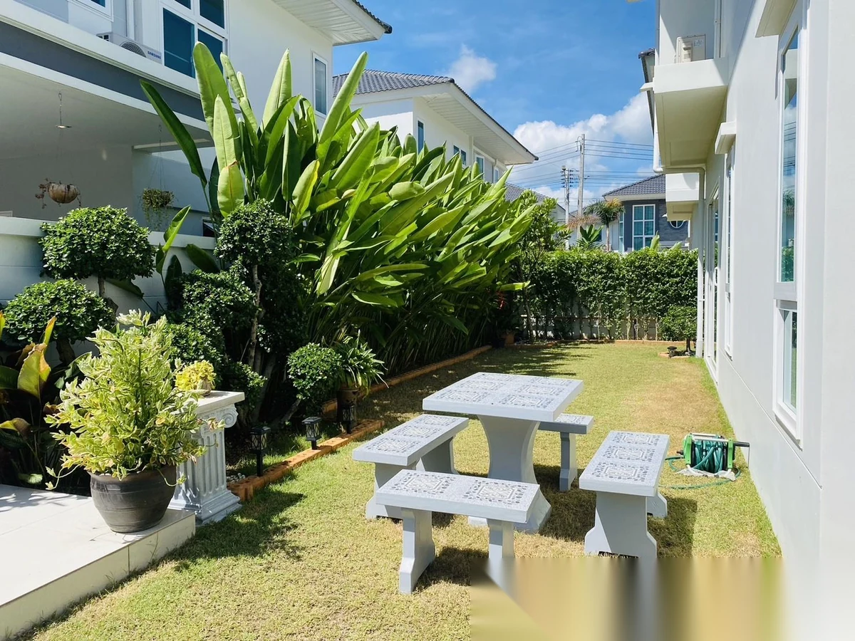3 Bedroom House for rent at Supalai Palm Spring Banpon Phuket complex · Si Sunthon · Garden View — photo 5