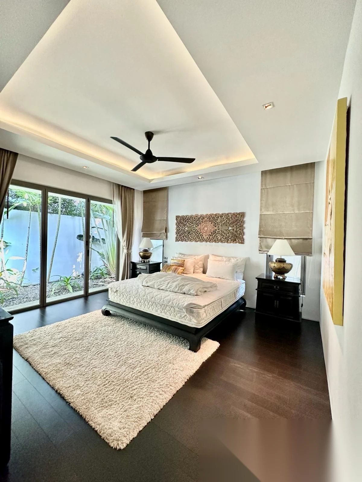 Вилла 4BR в комплексе Anchan Lagoon · Теп Красаттри · Вид на бассейн — фото 6
