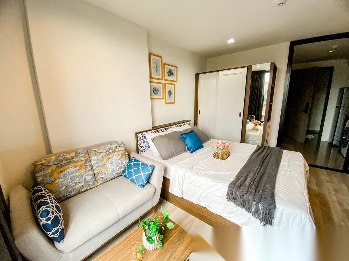 Studio Apartment for rent at THE BASE Central Phuket complex · Wichit · Pool View — photo 2
