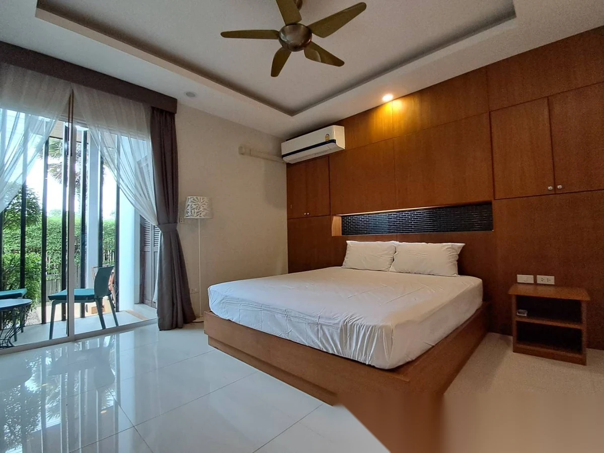 4 Bedroom Villa for rent at Ananda Lake View complex · Thep Krasattri · Pool View — photo 11