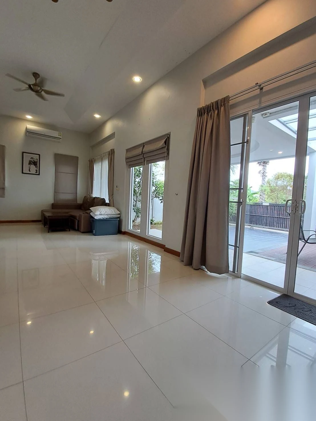 4 Bedroom Villa for rent at Ananda Lake View complex · Thep Krasattri · Pool View — photo 12