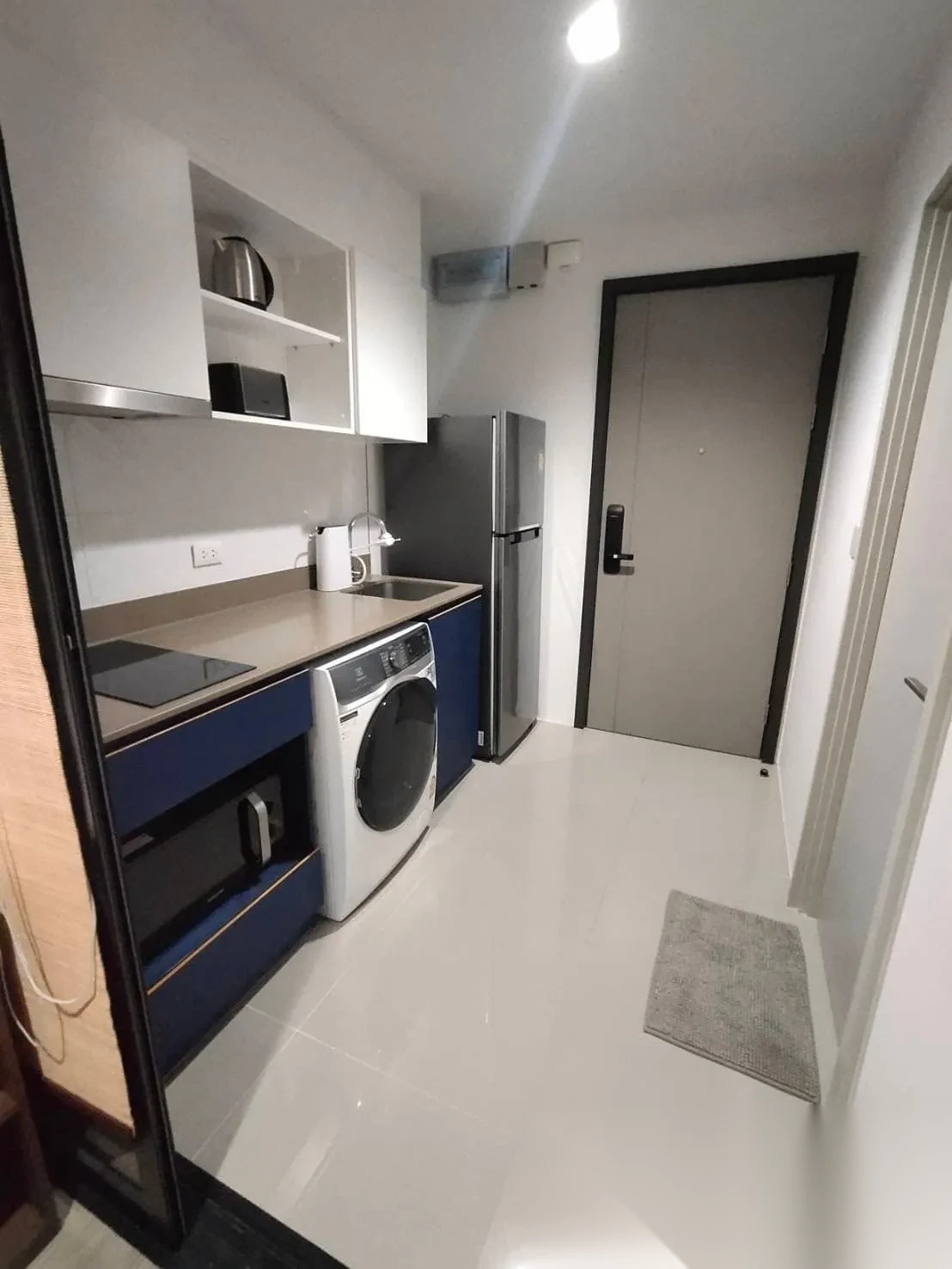 Studio Apartment for rent at THE BASE Central Phuket complex · Wichit — photo 8