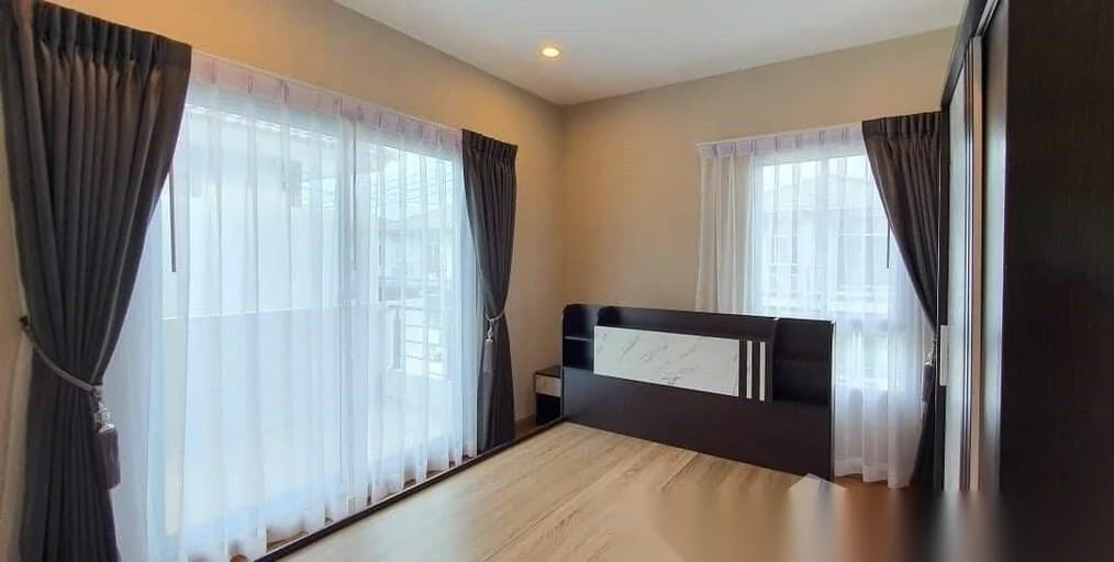 3 Bedroom House for rent at The Plant Thepkrasatti-Thalang complex · Thep Krasattri · Garden View — photo 9