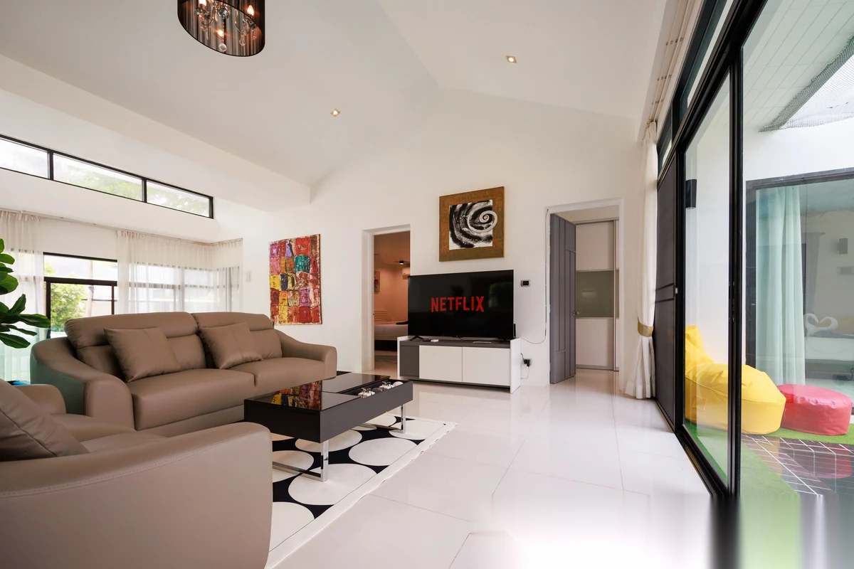 Вилла 4BR в комплексе The Regent Pool Villa · Камала · Вид на бассейн — фото 6