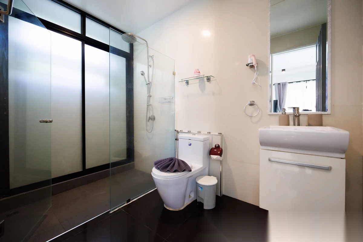 Вилла 4BR в комплексе The Regent Pool Villa · Камала · Вид на бассейн — фото 19