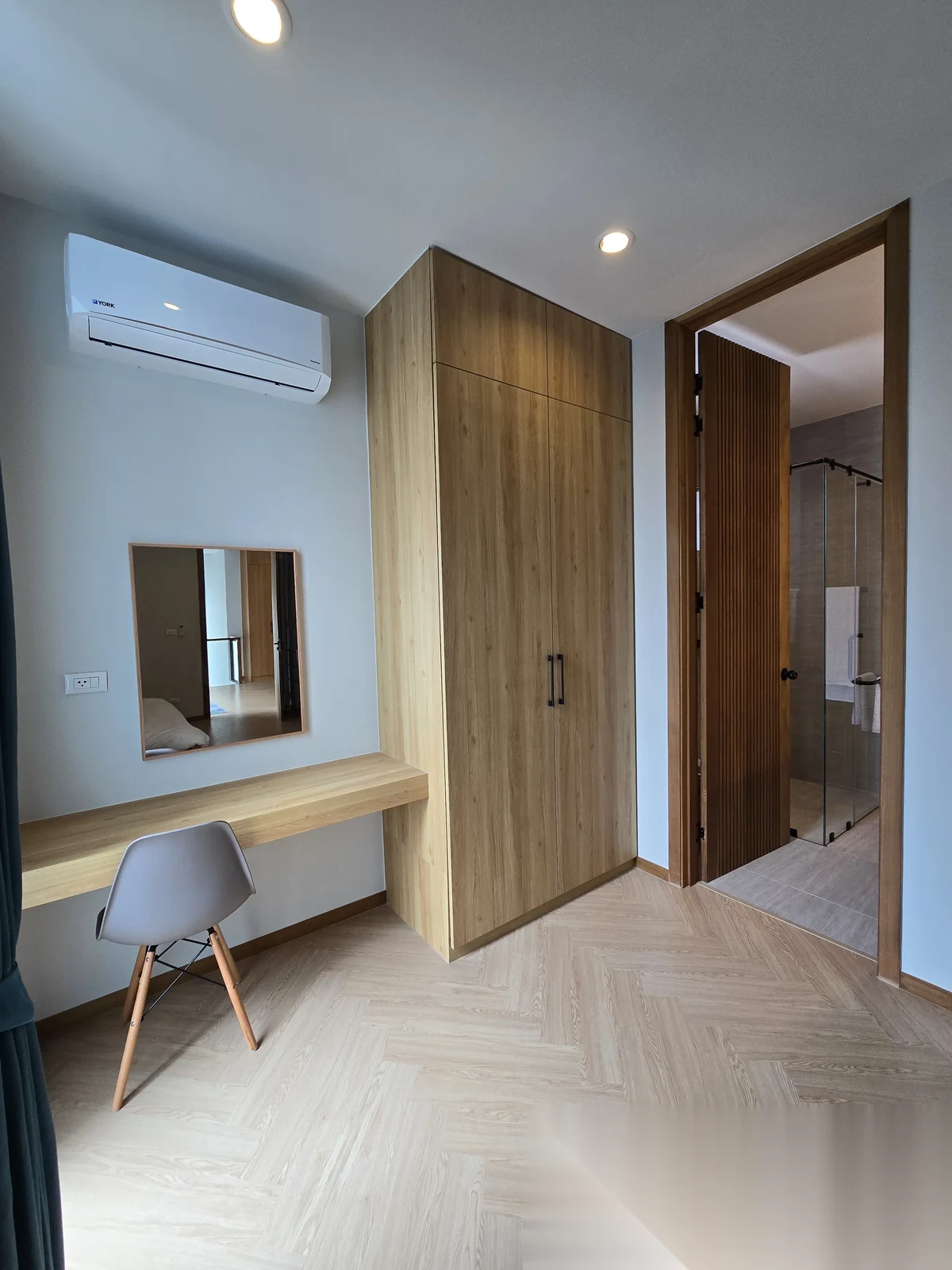 4 Bedroom Villa for rent at The Regent Villa Pasak complex · Si Sunthon · Pool View — photo 7