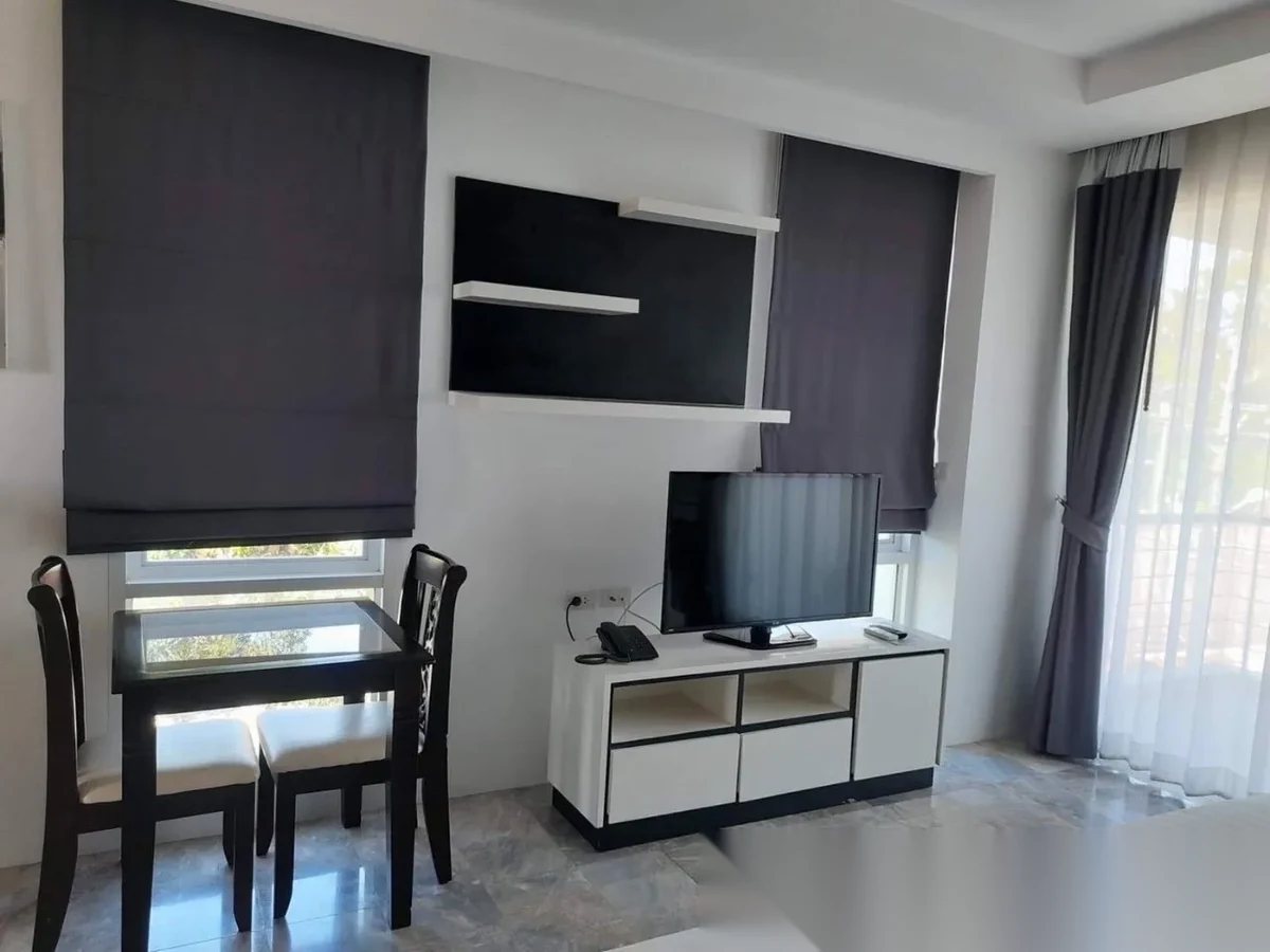 Studio Villa for rent at Phuket Seaview Resotel complex · Rawai · Pool View — photo 8