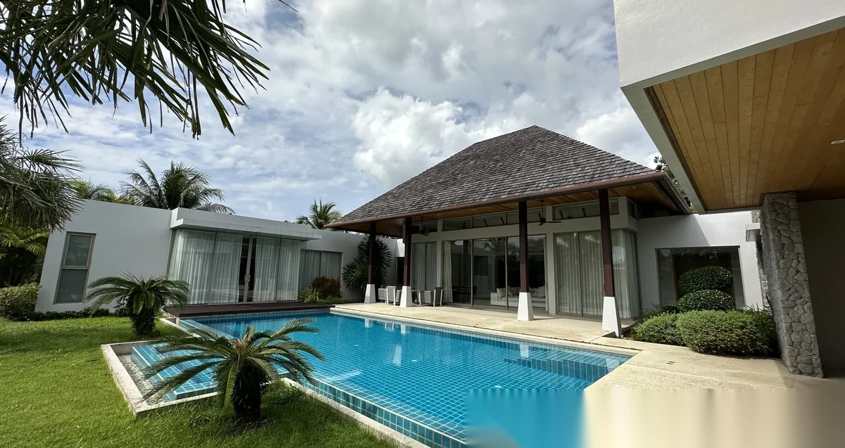4 Bedroom Villa for rent at Botanica The Residence (Phase 4) complex · Thep Krasattri · Pool View