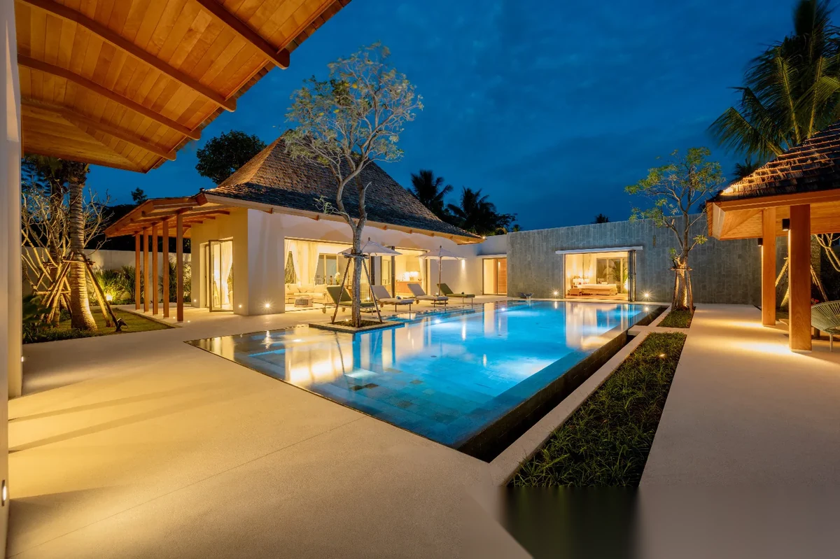 4 Bedroom Villa for rent at Anchan Tropicana complex · Thep Krasattri · Pool View — photo 8