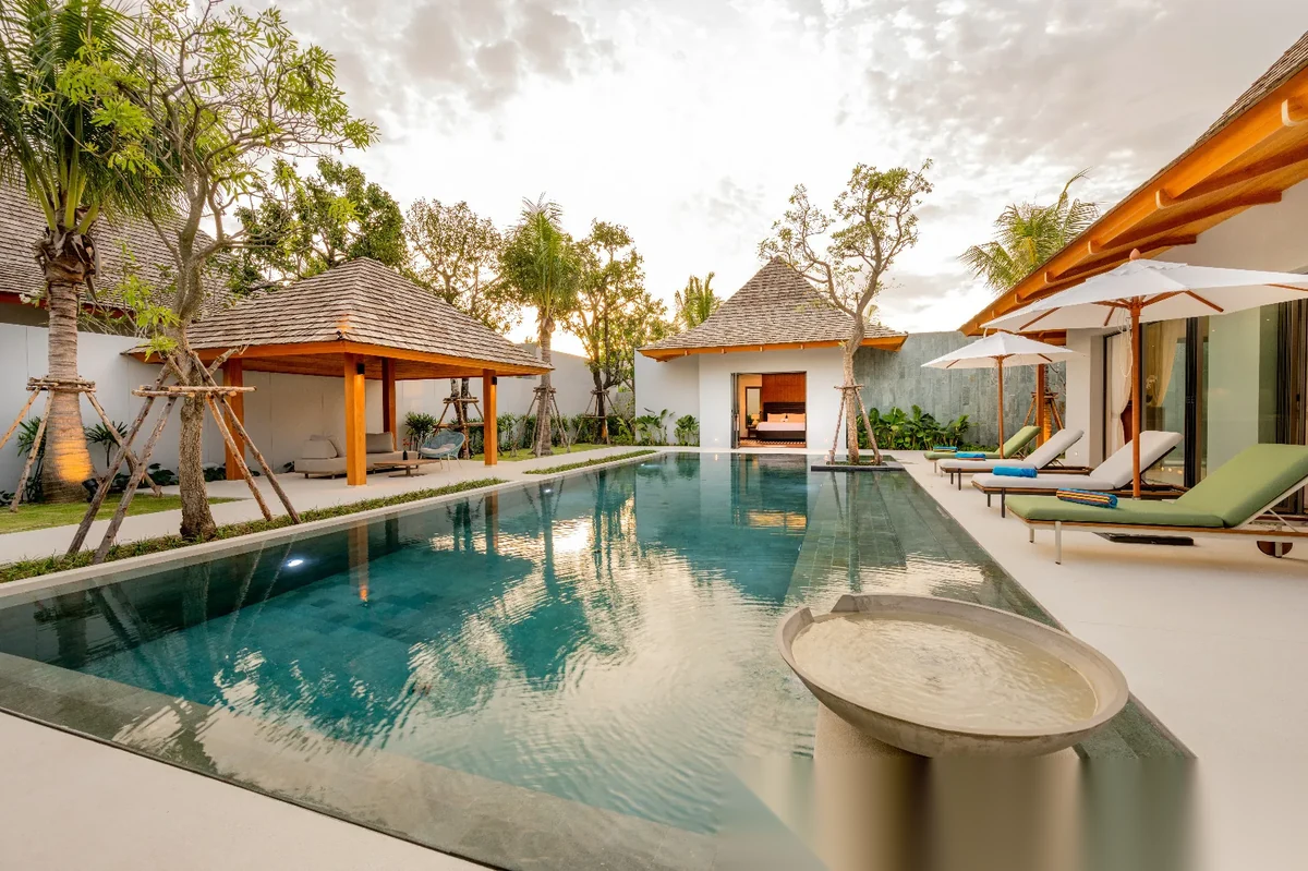 4 Bedroom Villa for rent at Anchan Tropicana complex · Thep Krasattri · Pool View — photo 9