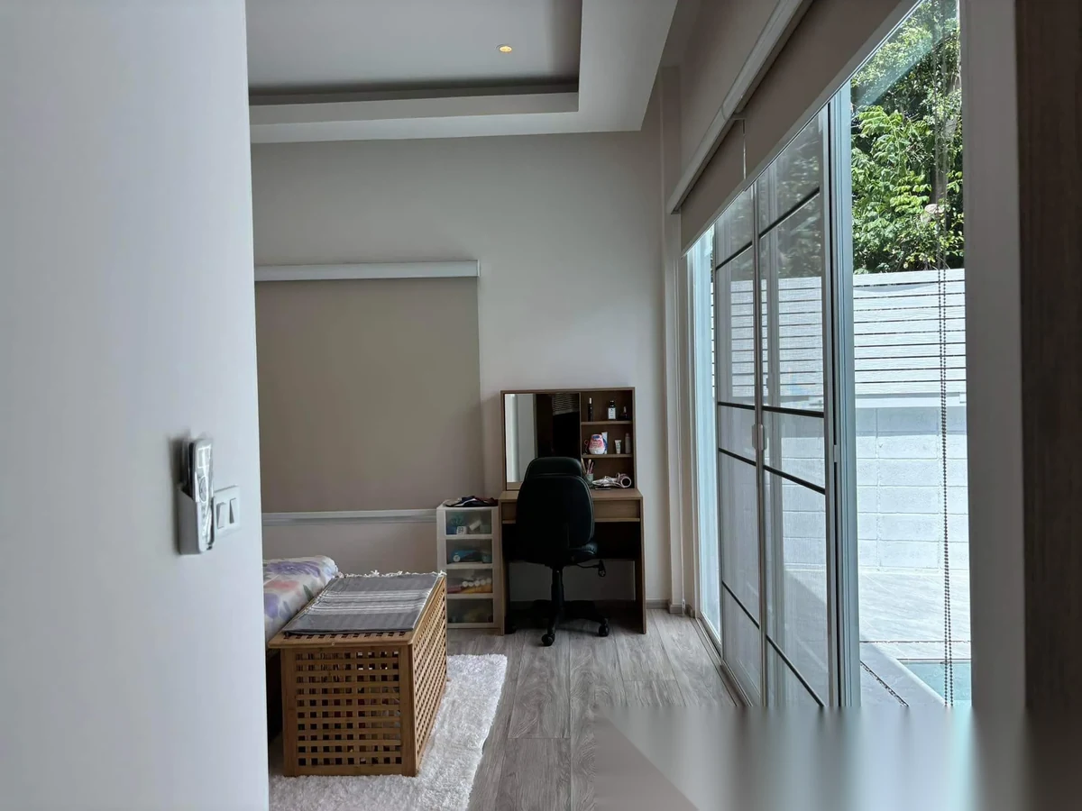3 Bedroom House for rent at Aiyada Manik Bangjo complex · Si Sunthon · Pool View — photo 7