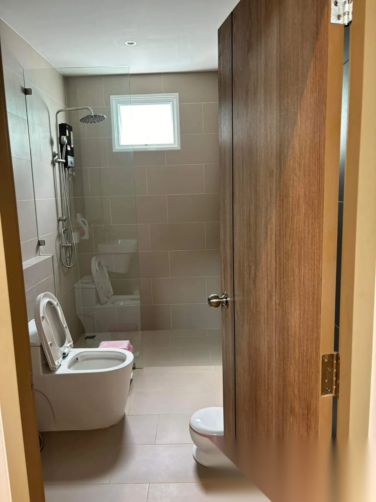 3 Bedroom House for rent at Aiyada Manik Bangjo complex · Si Sunthon · Pool View — photo 9