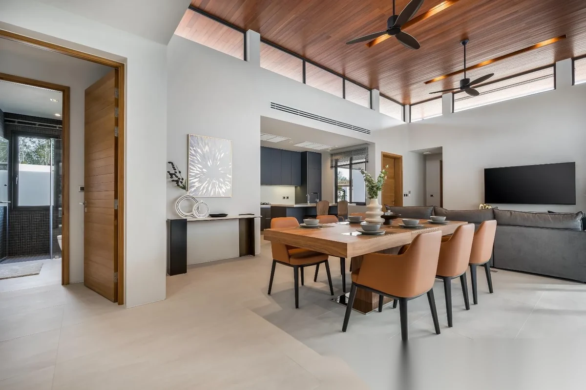 3 Bedroom Villa for rent at Botanica Modern Loft complex · Si Sunthon · Pool View — photo 3