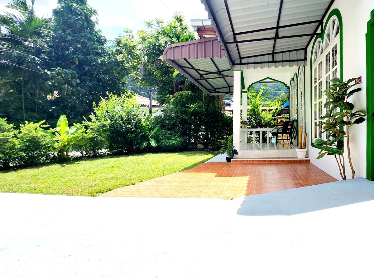 2 Bedroom House for rent · Patong · Garden View — photo 8
