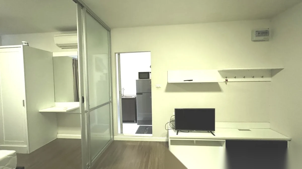 1 Bedroom Apartment for rent at D Condo Creek complex · Kathu · Pool View — photo 7